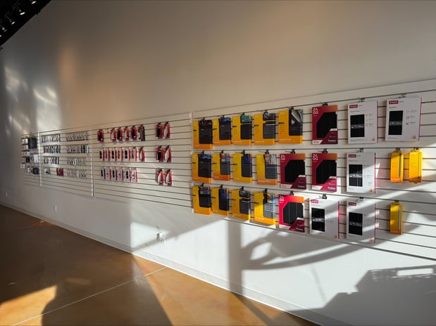 Images ZAGG North Logan