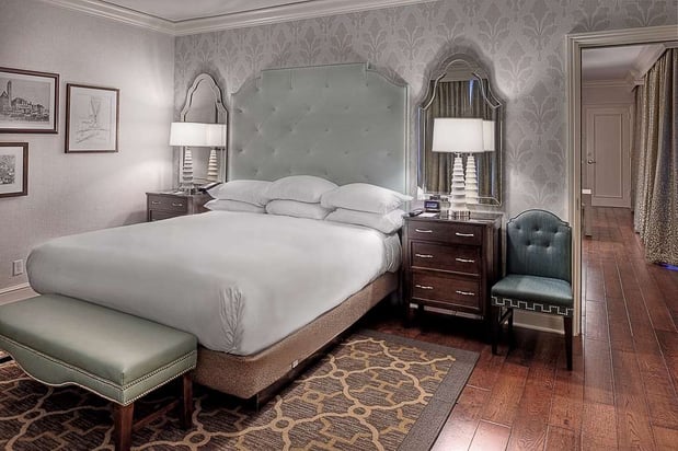 Images St. Louis Union Station Hotel, Curio Collection by Hilton