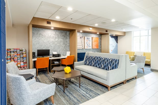 Images Holiday Inn Express & Suites Charleston-Ashley Phosphate by IHG
