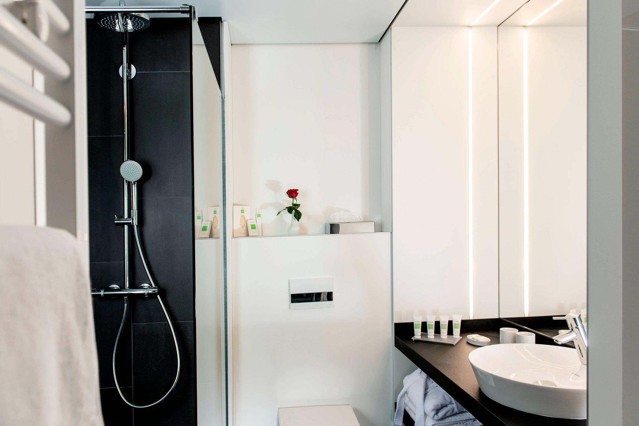 Hotel Nordport Plaza, Hamburg-Airport, a Tribute Portfolio Hotel - Closed, Südportal 2 in Norderstedt