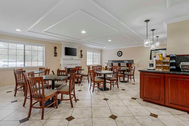 Images Best Western Pineywoods Inn