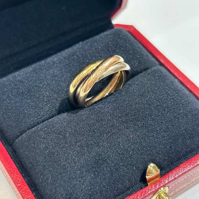 Images KOMEHYO（コメ兵）買取センターリバーウォーク北九州