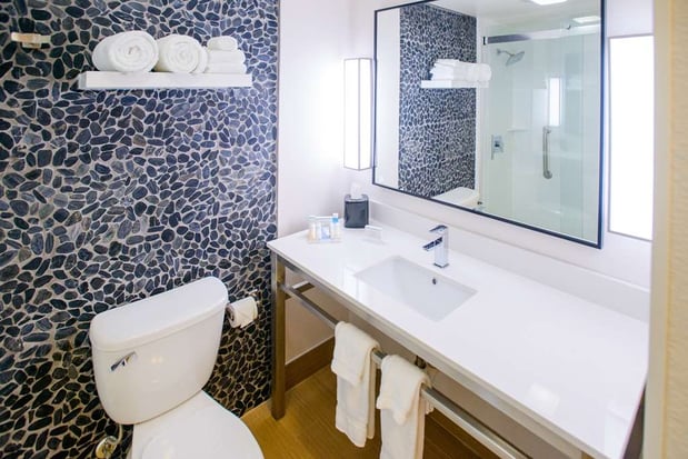 Images Hilton Garden Inn Rochester Downtown