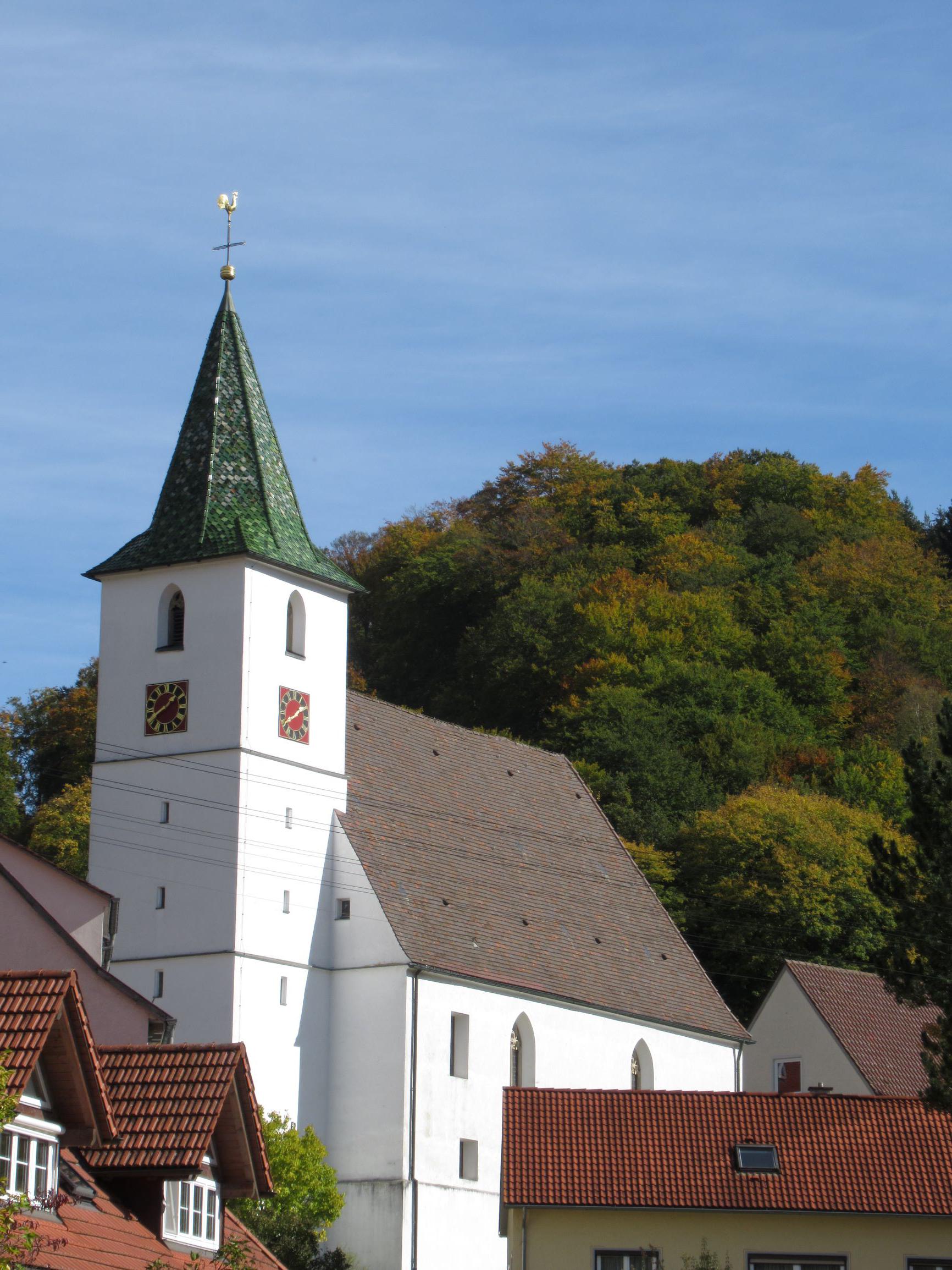 Michaelskirche - Evangelische Kirchengemeinde Lautertal-Buttenhausen, Kirchbergstraße 6 in Buttenhausen