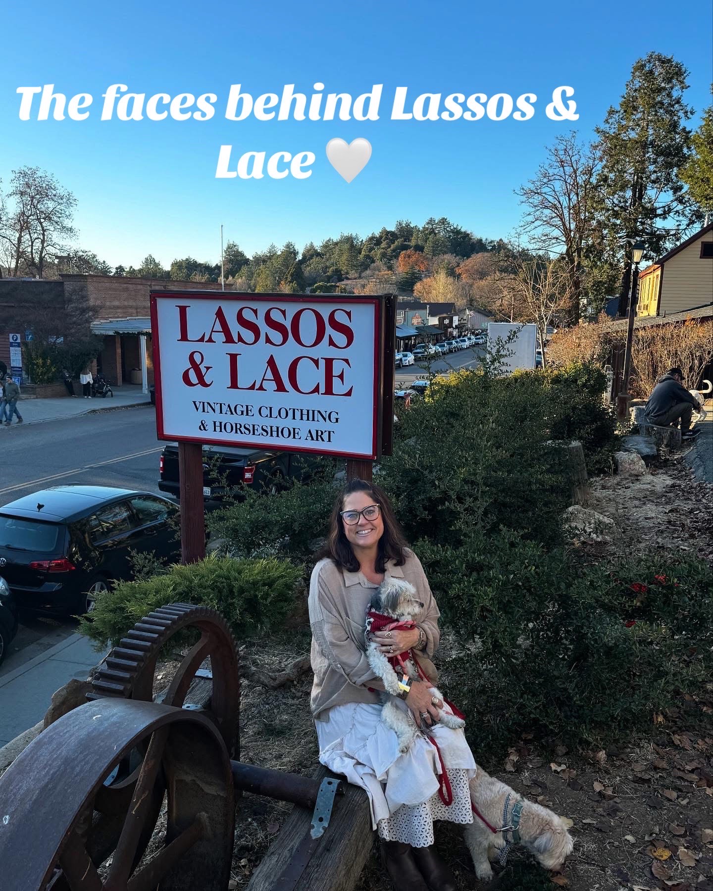 Lasso’s And Lace Logo