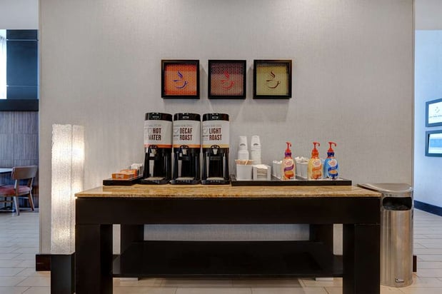 Images Hampton Inn & Suites Seattle/Federal Way