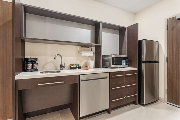 Images Home2 Suites by Hilton Cedar Rapids Westdale