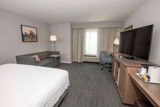 Images Hampton Inn & Suites Cincinnati / Kenwood