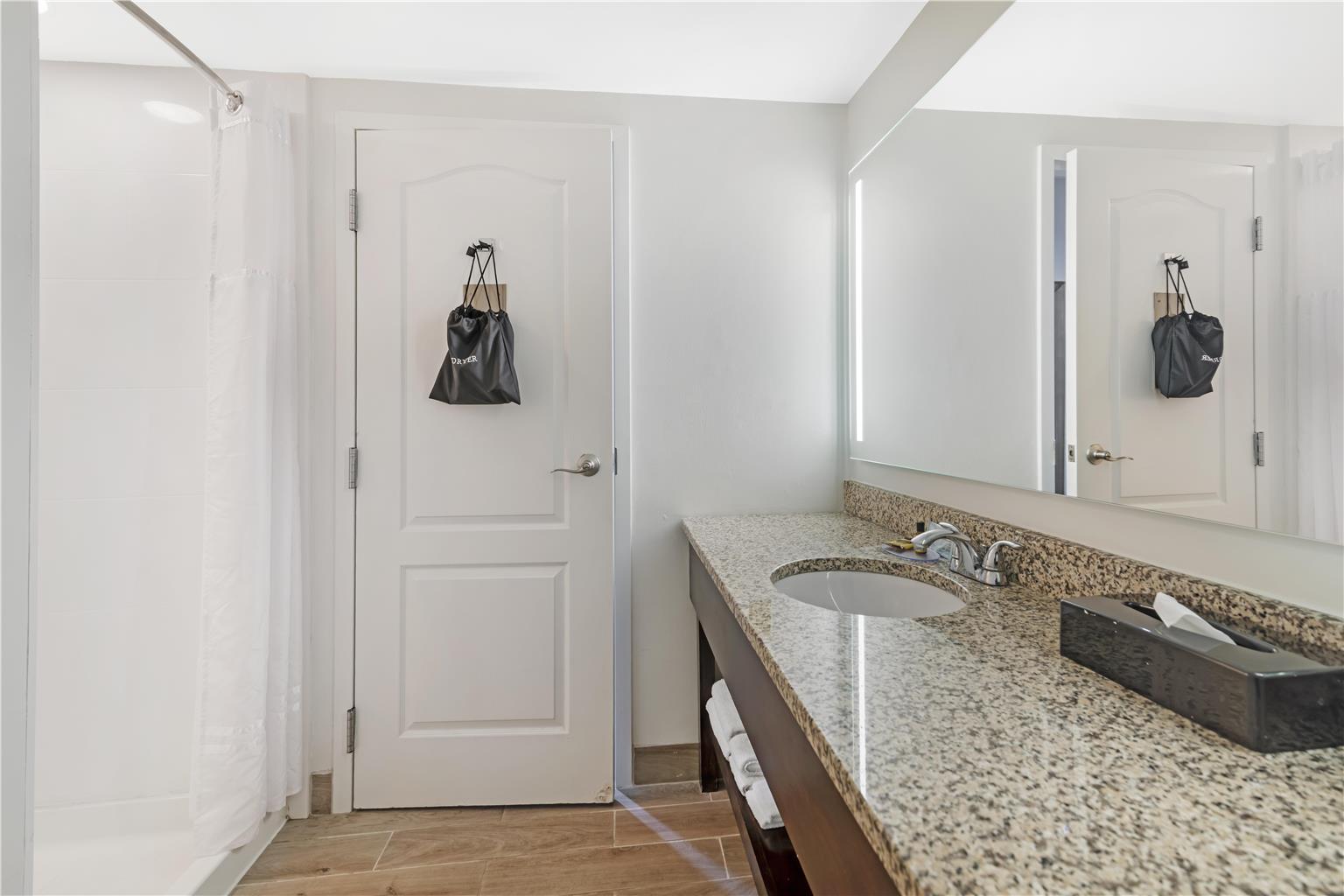 One King with Wet Bar Bathroom