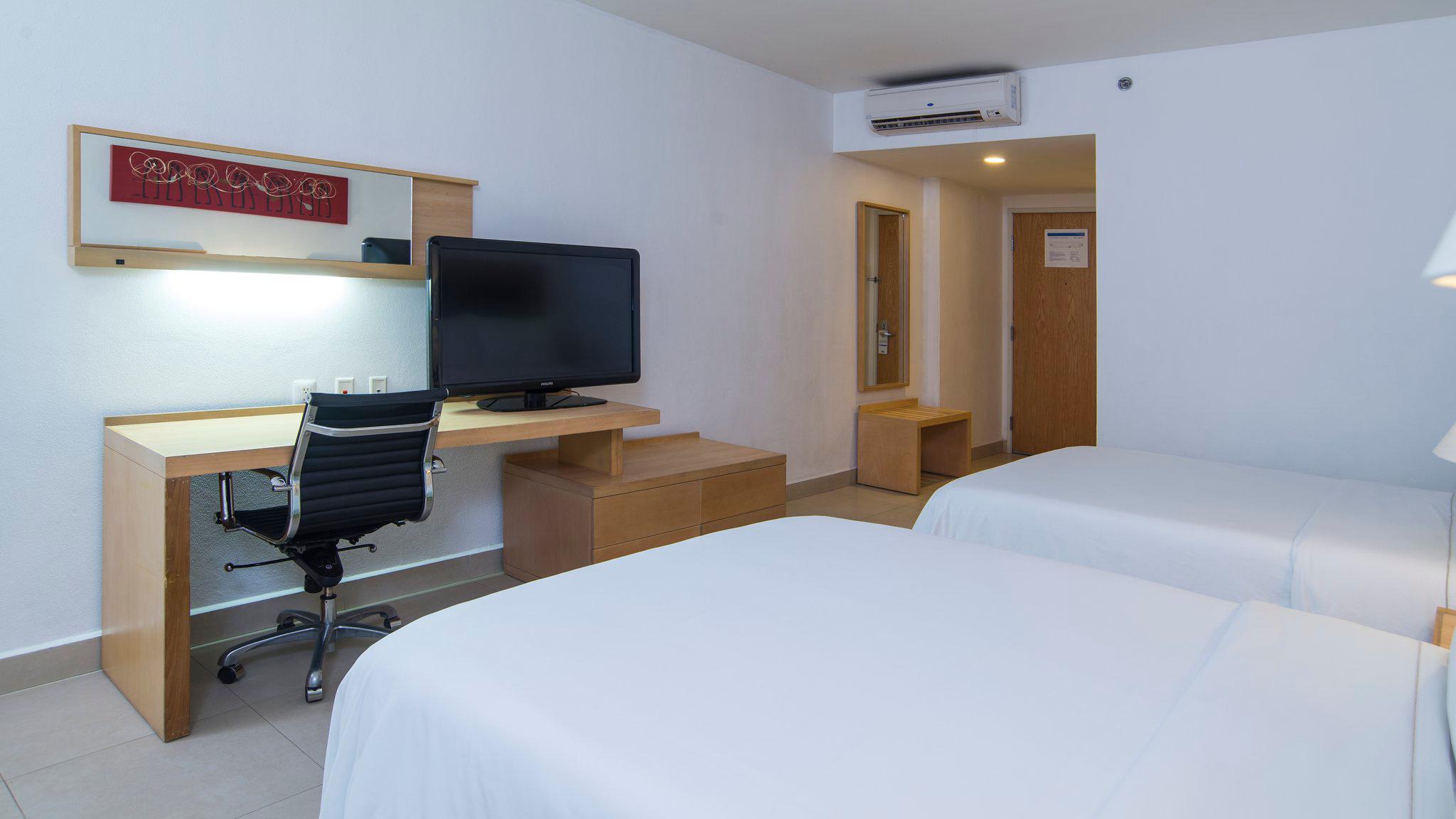 Images Holiday Inn Express Manzanillo, an IHG Hotel