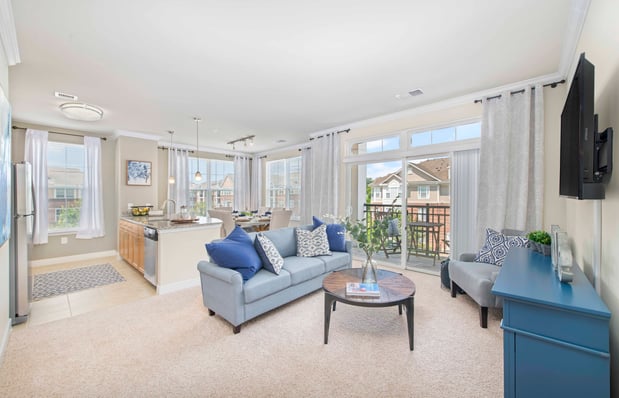 Images MAA Cobblestone Square