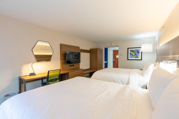 Images Holiday Inn Express & Suites Arlington North – Stadium Area by IHG