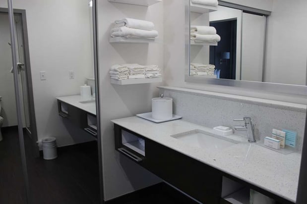 Images Hampton Inn & Suites Guthrie