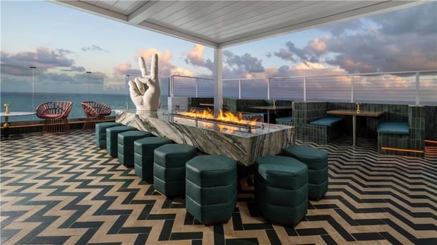 Images Beach House Fort Lauderdale, a Hilton Resort