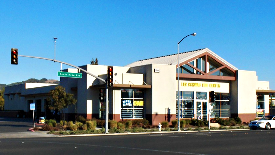Les Schwab Tire Center