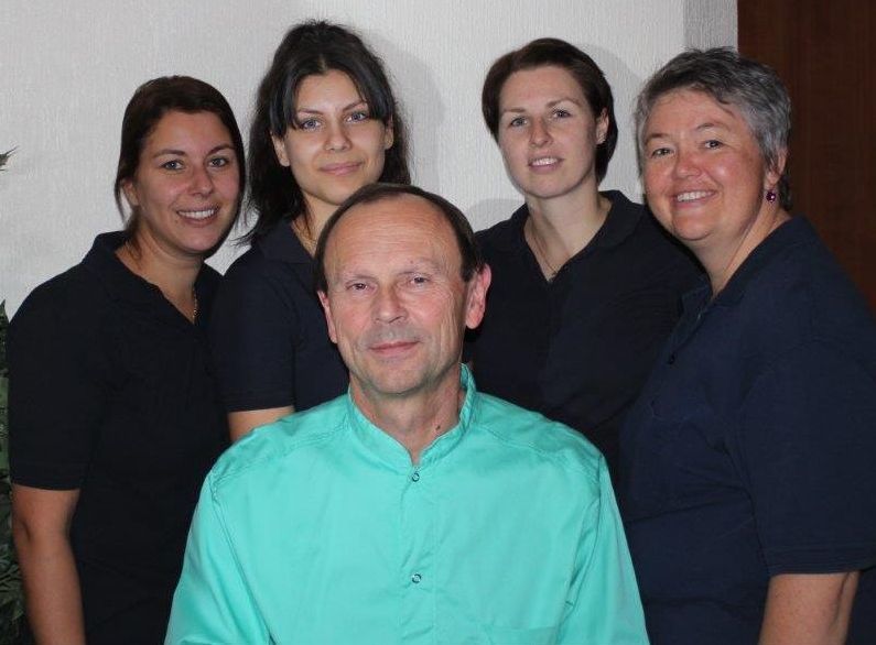 Dr. Ewald Christoph Sacher, Tegetthoffstraße 15 in Linz