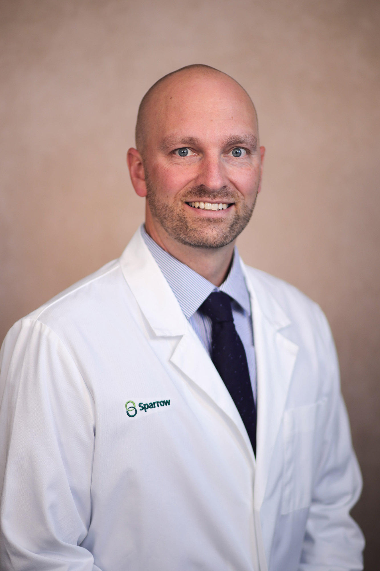 Dr. Nicholas L Minnaar, MD