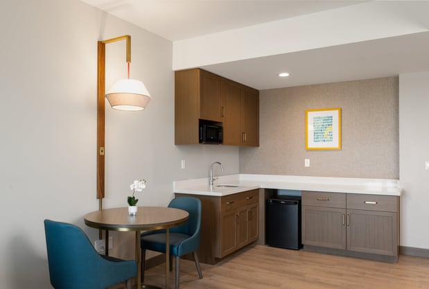 Images Holiday Inn & Suites Monterey Park - Los Angeles by IHG