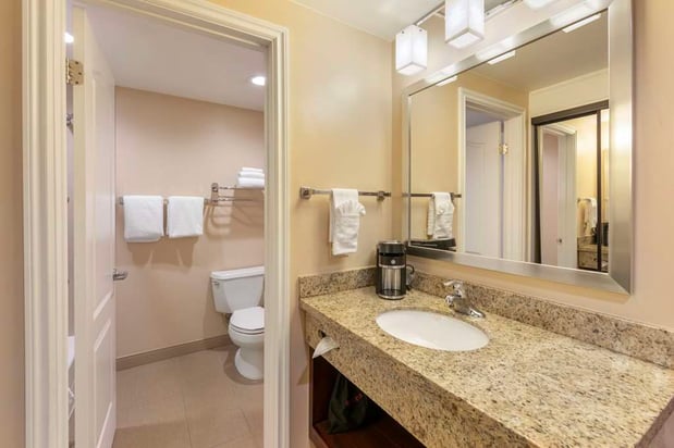 Images Best Western Plus West Covina Inn