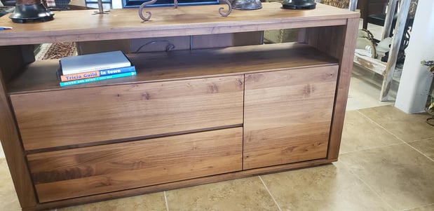 Images J and B Furniture Consignments