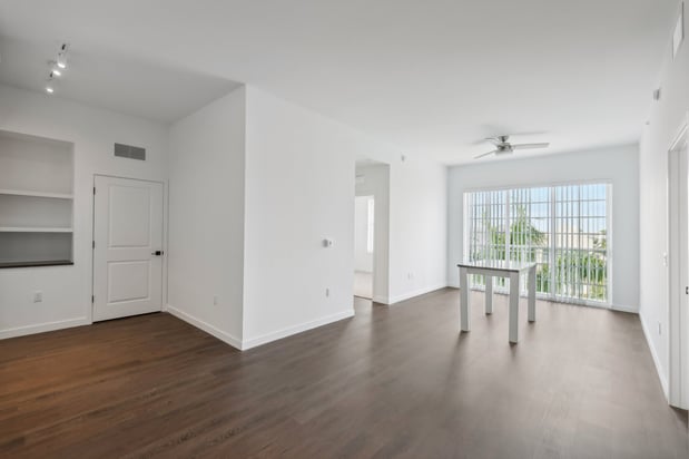 Images Ivory Lantana