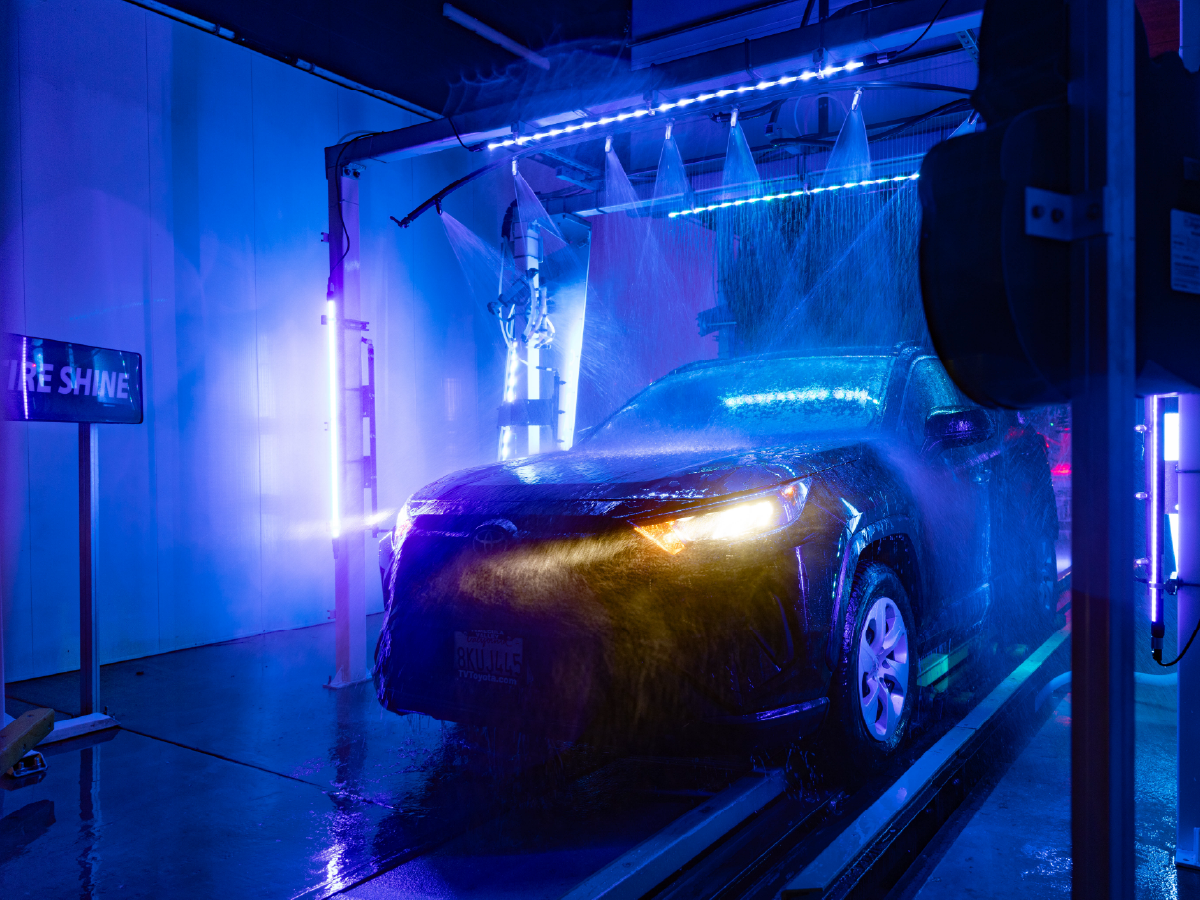 The Quick Quack Car Wash showroom uses multi-stage rinse arches and specialty treatments like Tire Shine to leave your car looking its best. A fast, complete clean every single time.