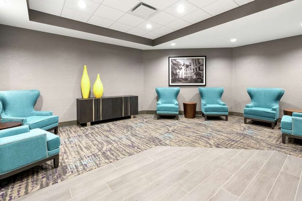 Images Hampton Inn & Suites Spokane Downtown-South