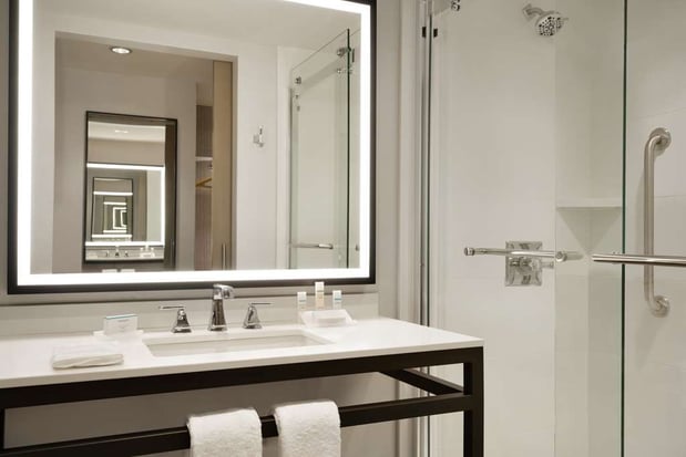 Images Hilton Garden Inn Newtown Square Radnor