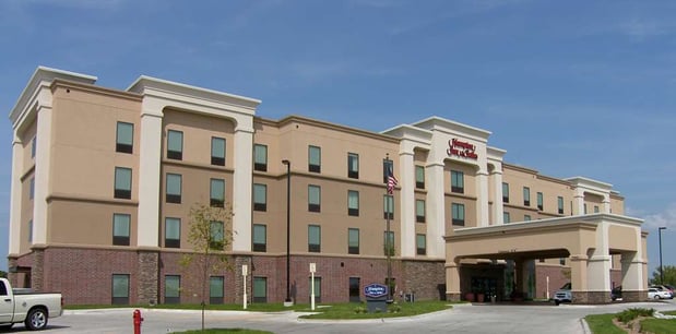 Images Hampton Inn & Suites Lincoln Northeast I-80
