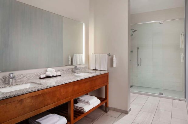 Images Embassy Suites by Hilton Sarasota