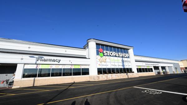 Stop & Shop - Waterbury, CT 06705 - (203)755-9489 | ShowMeLocal.com