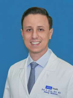 Dr. Jose Salvador Soza, DO - Los Angeles, CA - Family Medicine