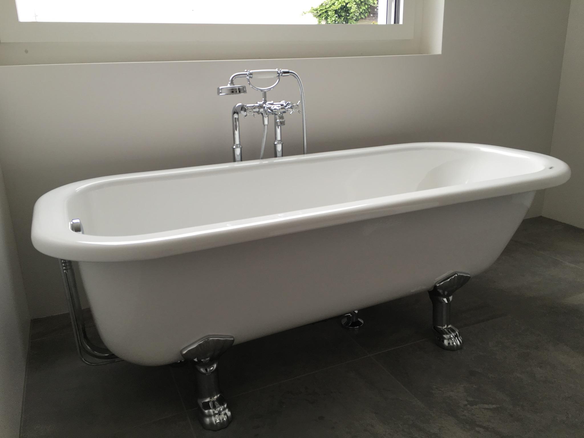 Huser Gebäudetechnik AG, Tägerhardmatte 2 in Wettingen