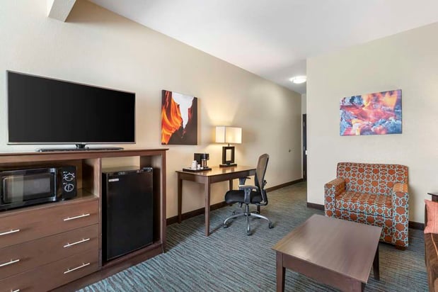 Images Best Western Plus Longhorn Inn & Suites