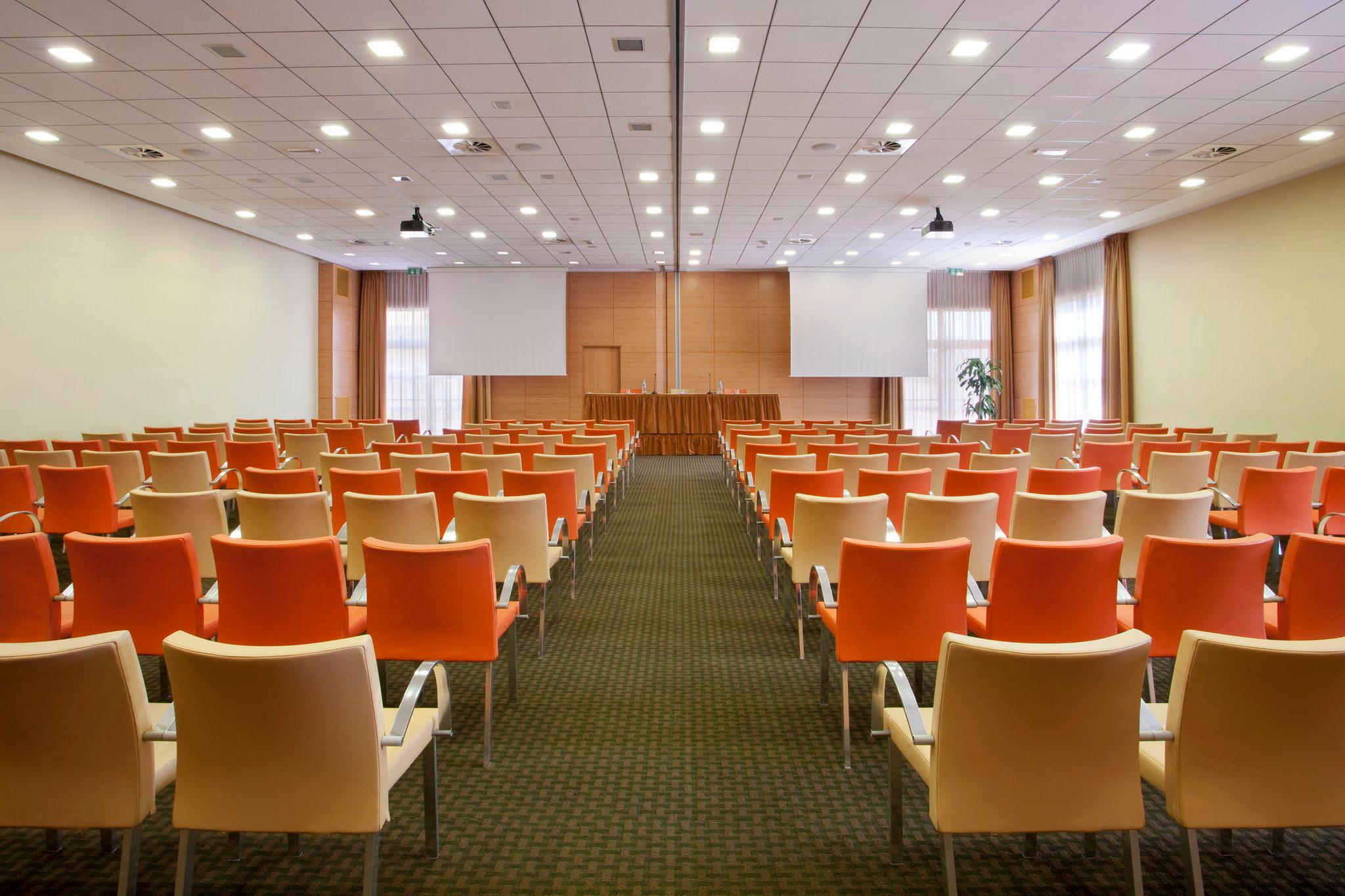 Crowne Plaza Padova by IHG