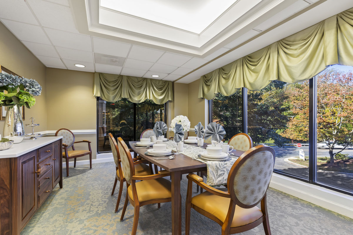 Brookdale Potomac Private Dining Room