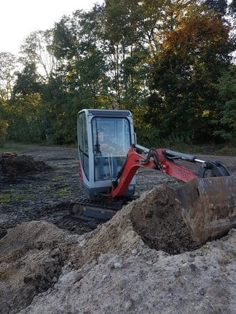 Kundenbild groß 1 Containerservice & Garten- und Landschaftsgestaltung