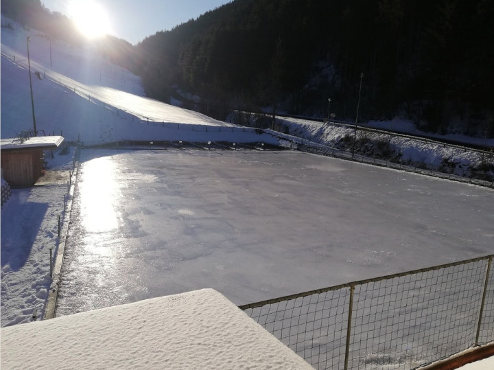 Bild 3 von Freizeitanlage Karl-Wirt