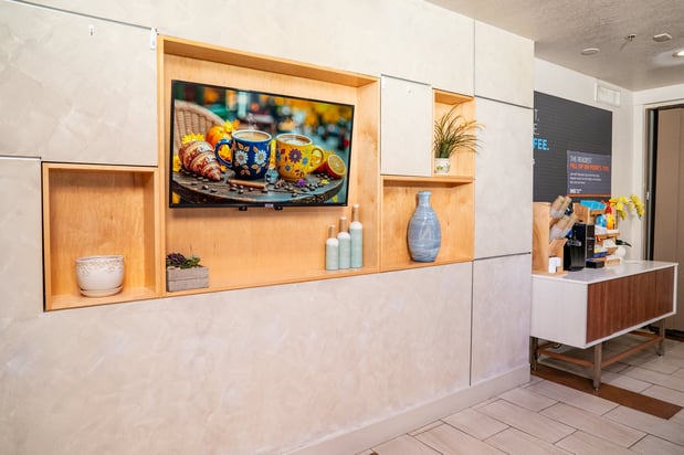 Images Holiday Inn Express & Suites Hesperia by IHG