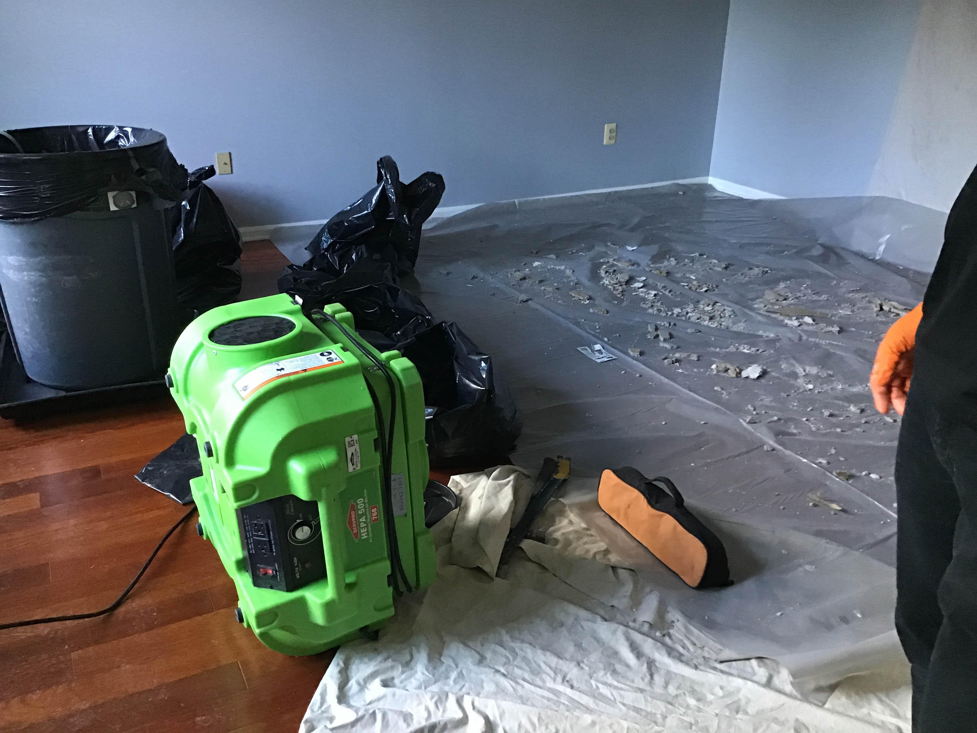 Our team at SERVPRO of Levittown is on call 24/7 to better help you with your water damage restoration. Call the pros at SERVPRO. We Make It 