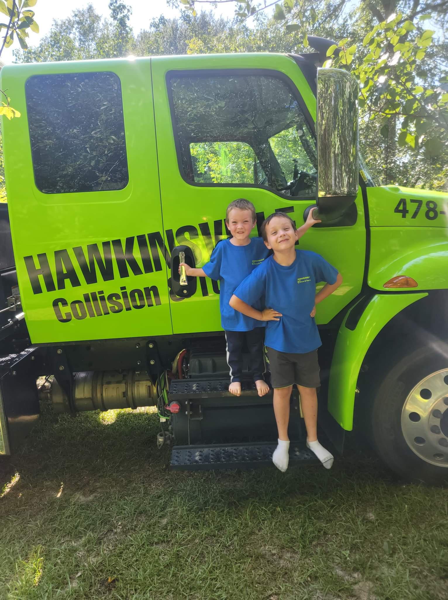 Call now for a towing service you can count on!