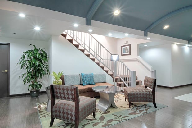 Images Holiday Inn Express & Suites Solana Beach-del Mar by IHG
