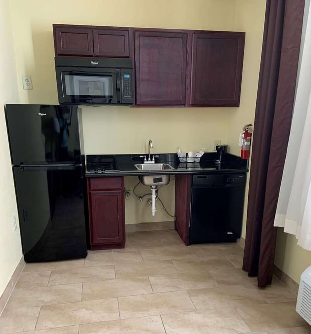 Images Best Western Airport Inn & Suites Cleveland
