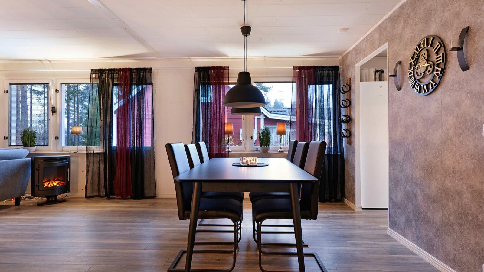 Images Guestly Homes - Homely house perfect for workers