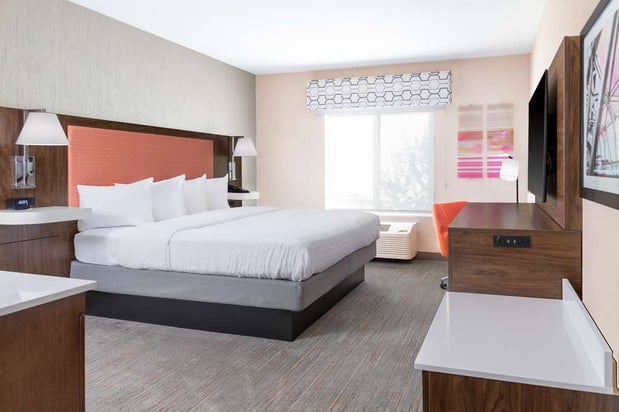 Images Hampton Inn & Suites Sacramento-Cal Expo