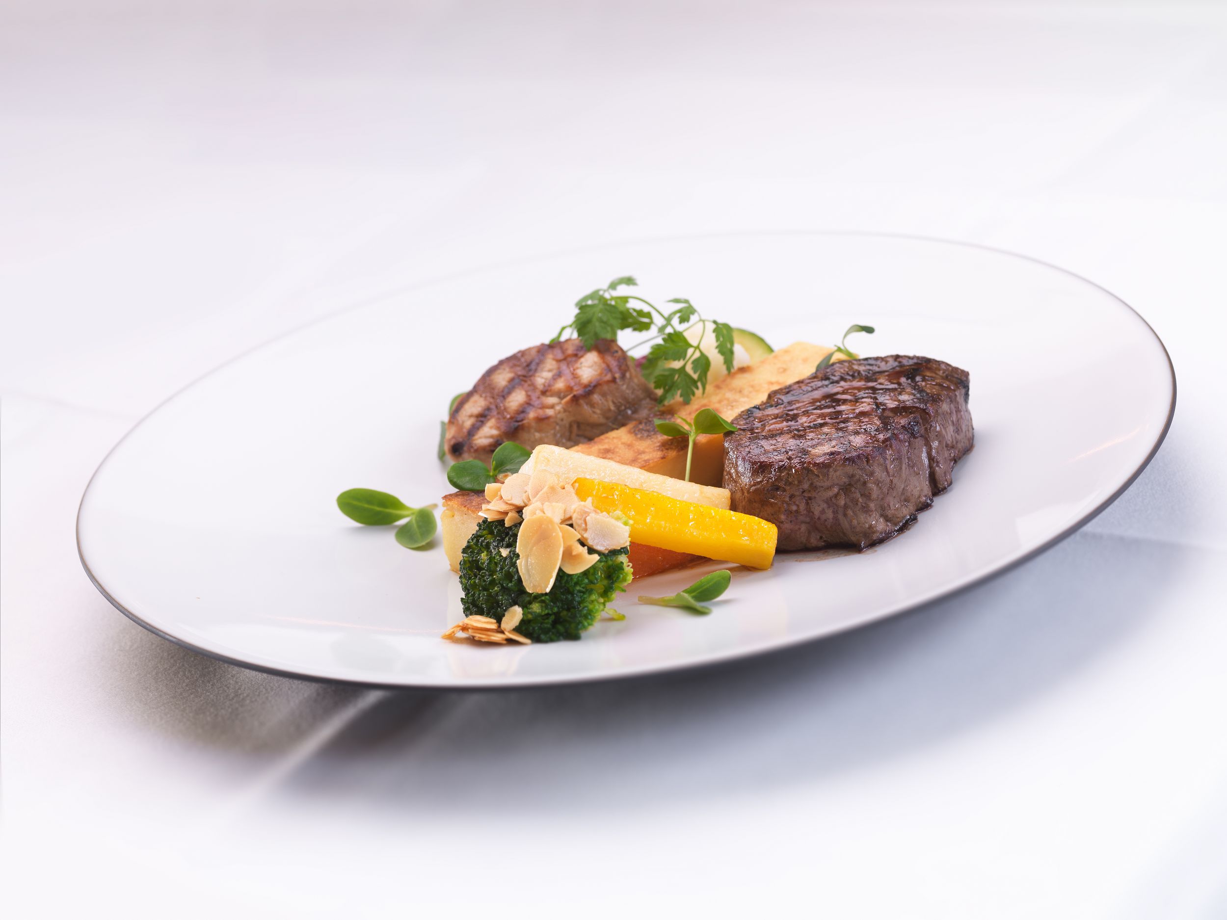 Hotel Bad Murtensee, Hauptstrasse 5 in Muntelier