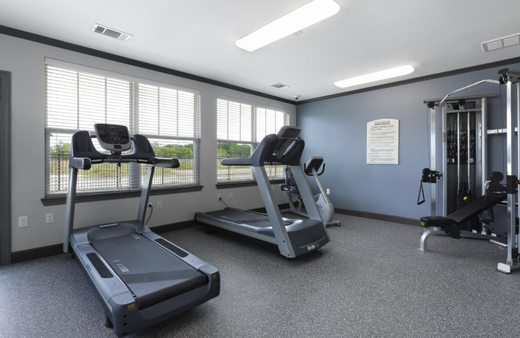 Frontgate Apartments Photo