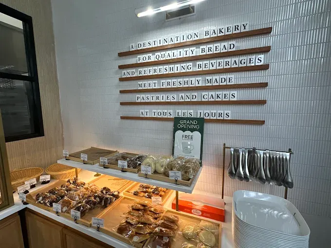 Images Tous Les Jours Bakery and Cafe