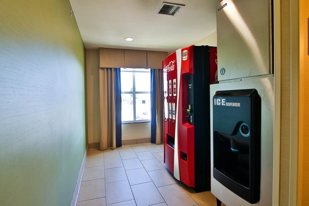 Images Holiday Inn Bismarck by IHG