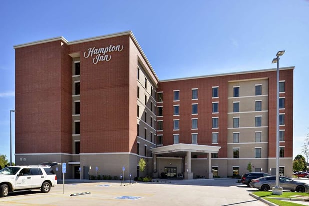 Images Hampton Inn Cedar Falls Downtown